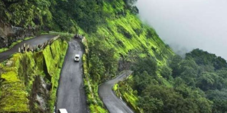 माळशेजघाट मार्गे मुंबईकडे जाणारी सर्व प्रकारची वाहतूक पुर्णपणे बंद-जिल्हाधिकारी जितेंद्र डुडी