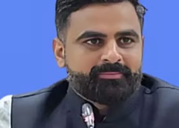 चाकण एमआयडीसी परिसरातील सर्व रस्ते २५ ऑगस्टपर्यंत खड्डेमुक्त करा : जितेंद्र डुडी